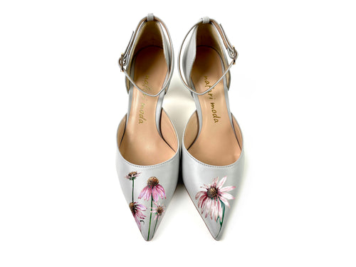 handpainted Italian comfortable gray  pumps heels with digital flower design