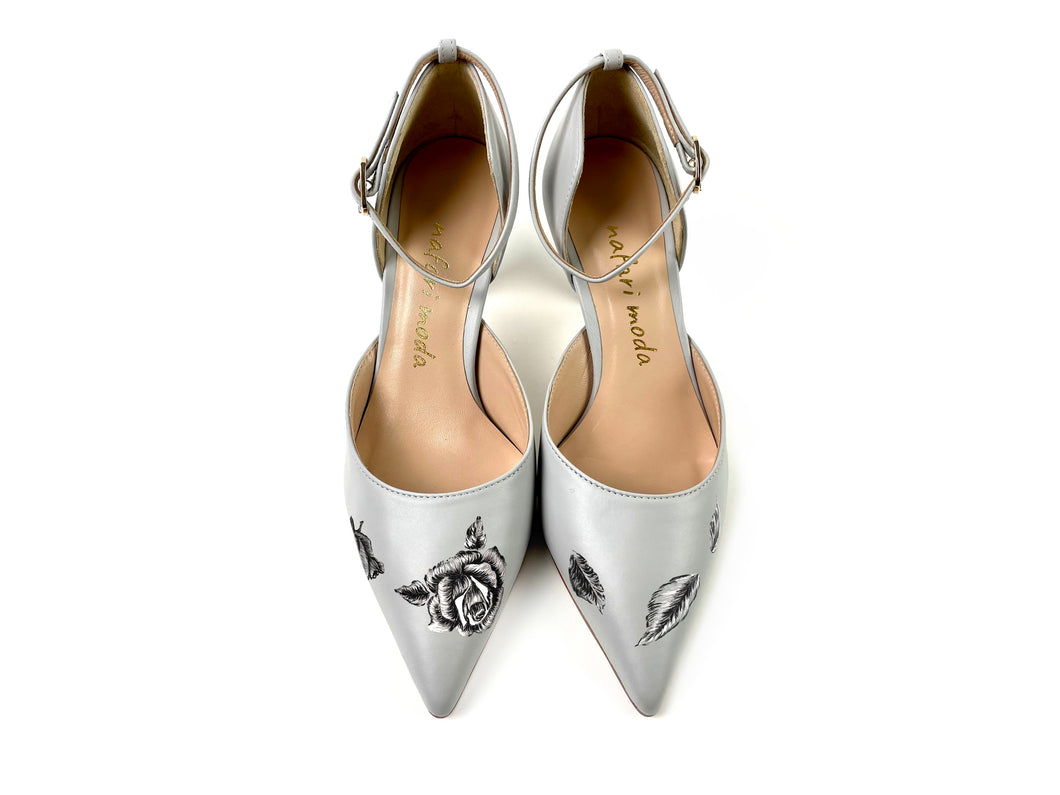 handpainted Italian comfortable gray heels pumps with black and white flower design
