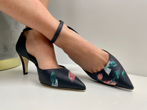 handpainted Italian comfortable navy blue heels pumps with leaf design